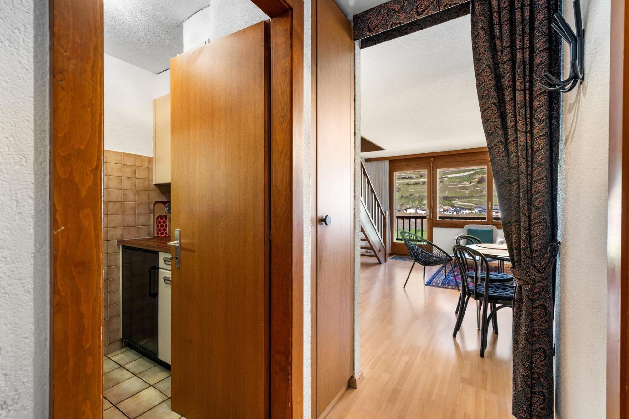 Duplex Cosy Aux Bains De Saillon Apartment Exterior photo