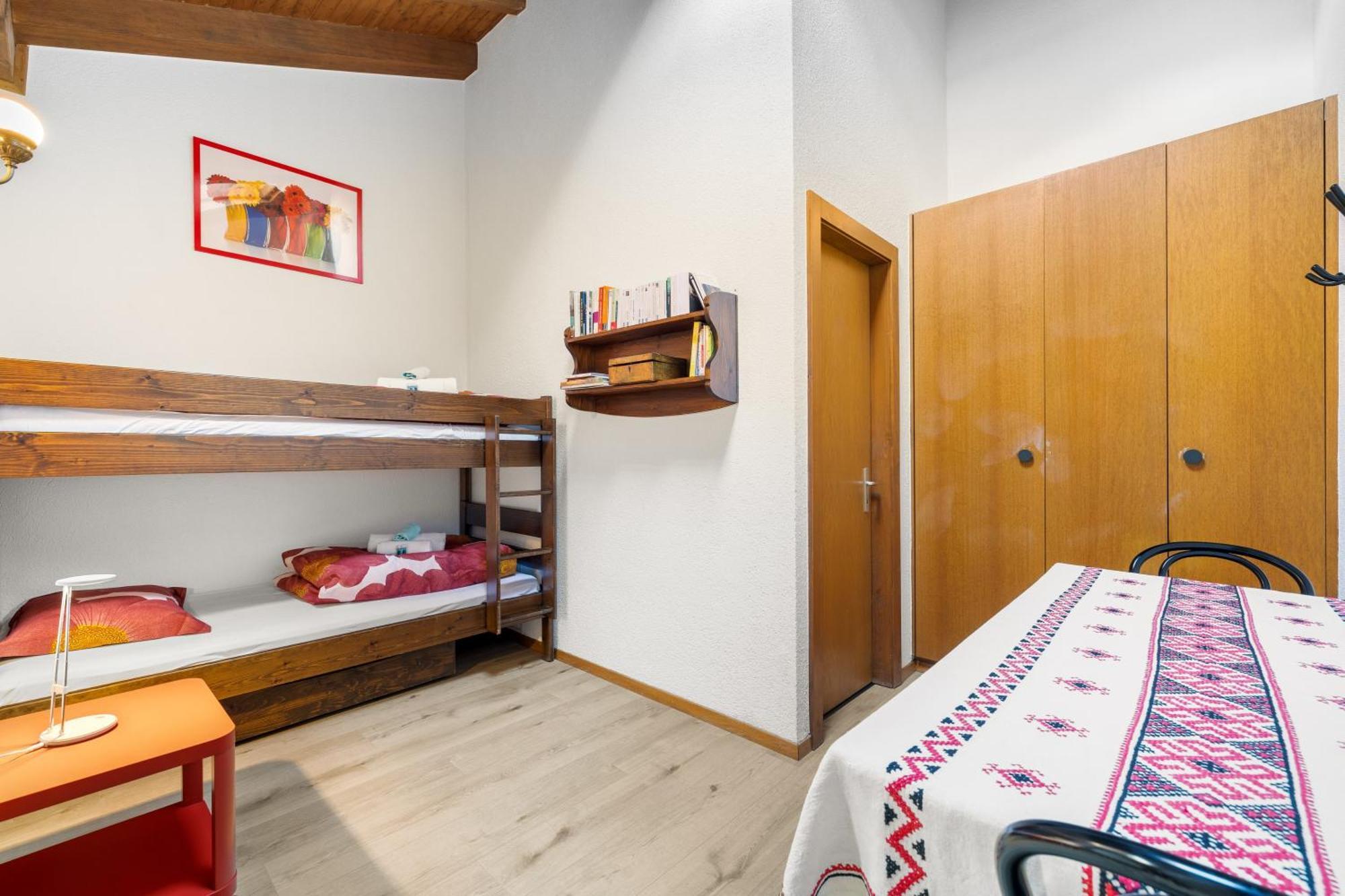 Duplex Cosy Aux Bains De Saillon Apartment Exterior photo